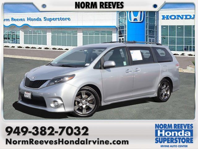 2015 Toyota Sienna SE