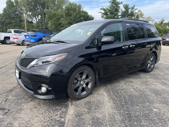 2015 Toyota Sienna SE