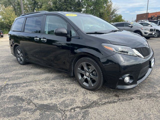 2015 Toyota Sienna SE