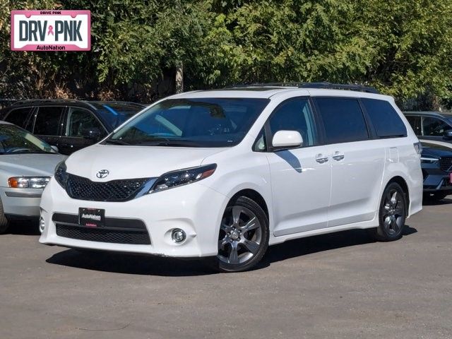 2015 Toyota Sienna SE