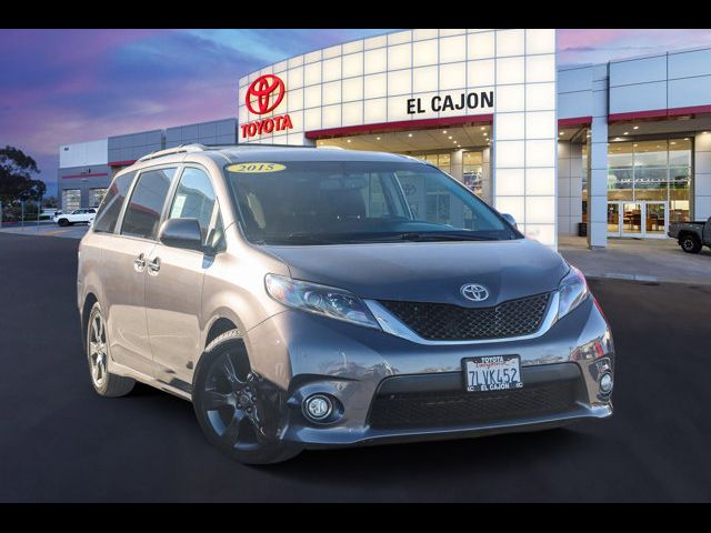 2015 Toyota Sienna SE