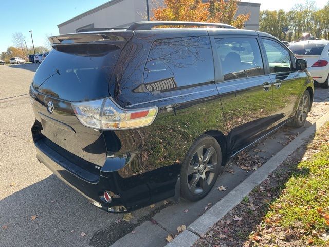 2015 Toyota Sienna SE