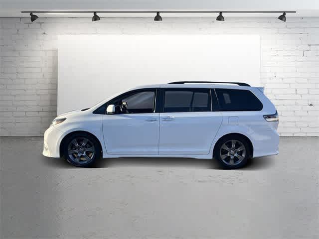 2015 Toyota Sienna SE