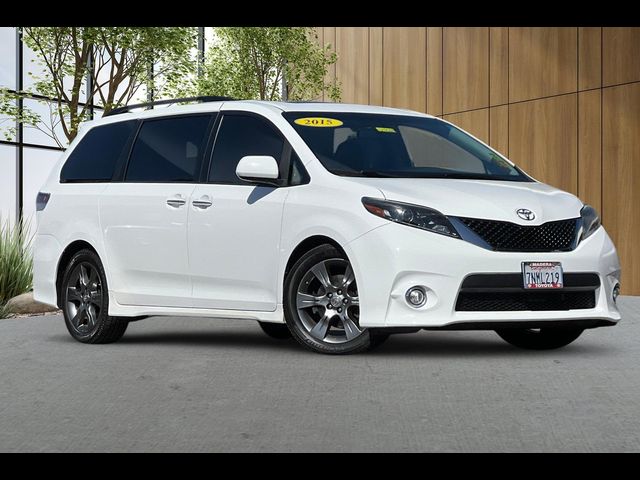 2015 Toyota Sienna SE