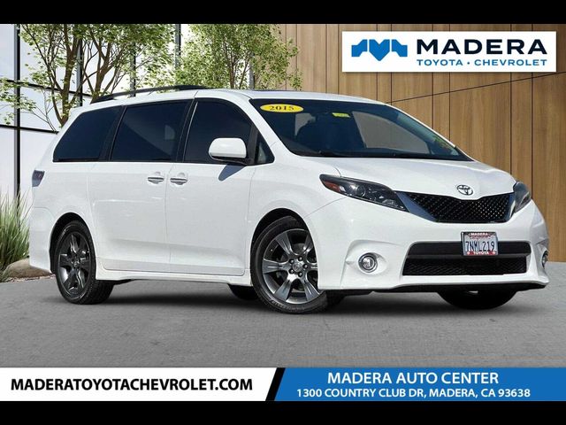 2015 Toyota Sienna SE