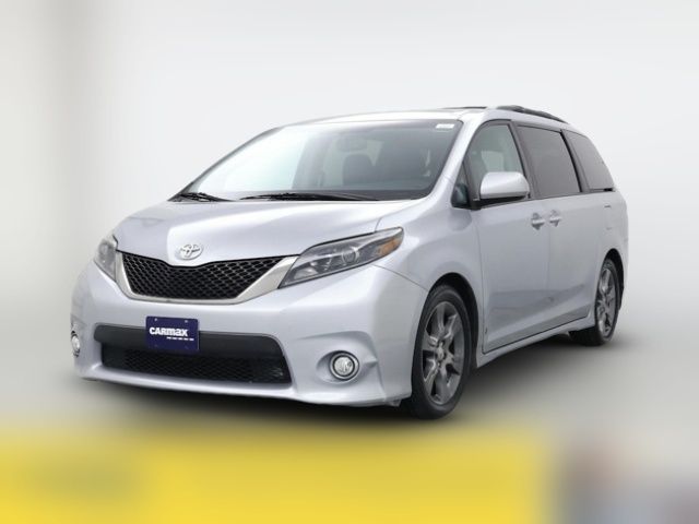 2015 Toyota Sienna SE