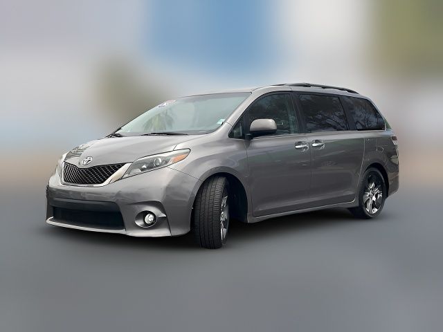 2015 Toyota Sienna SE