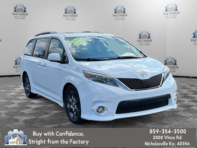 2015 Toyota Sienna SE