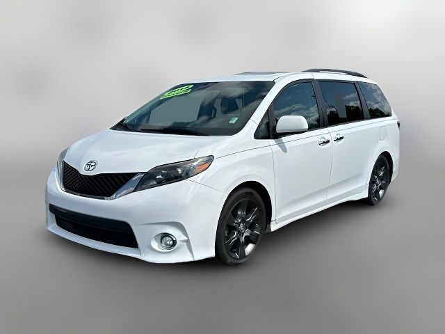 2015 Toyota Sienna SE