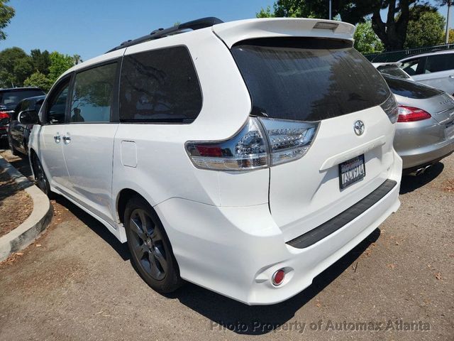 2015 Toyota Sienna SE