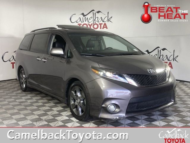 2015 Toyota Sienna SE