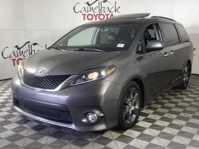 2015 Toyota Sienna SE