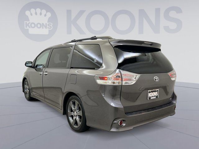 2015 Toyota Sienna SE