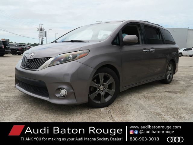 2015 Toyota Sienna SE