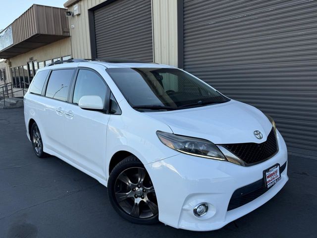 2015 Toyota Sienna