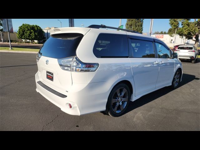 2015 Toyota Sienna SE