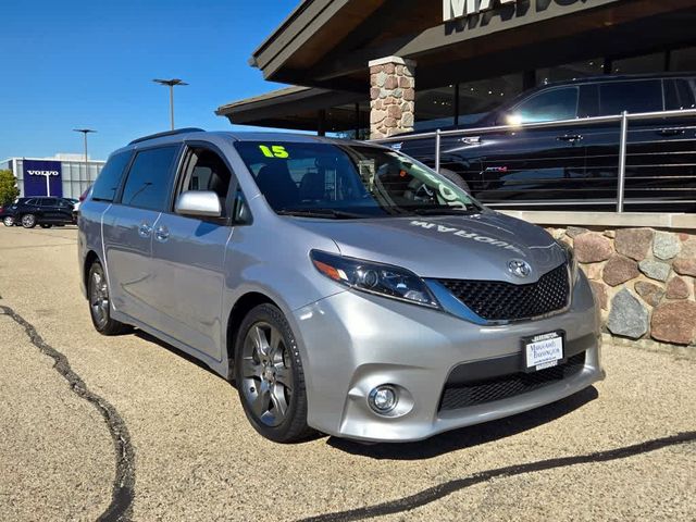 2015 Toyota Sienna SE Premium