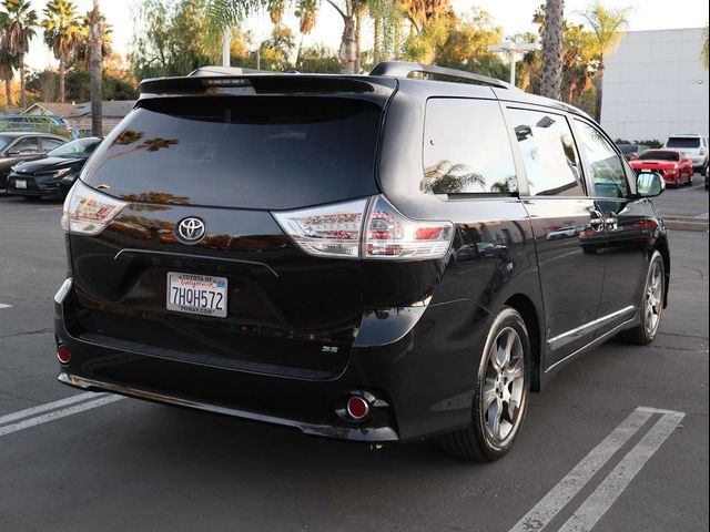 2015 Toyota Sienna SE Premium