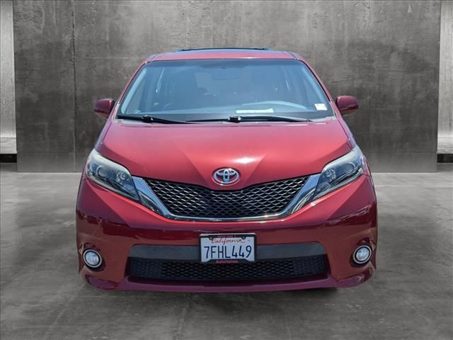 2015 Toyota Sienna SE Premium