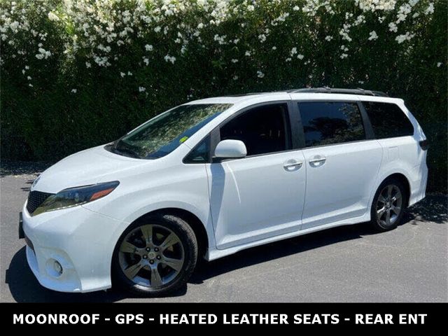 2015 Toyota Sienna SE