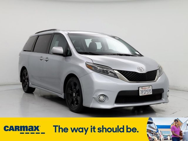 2015 Toyota Sienna SE Premium