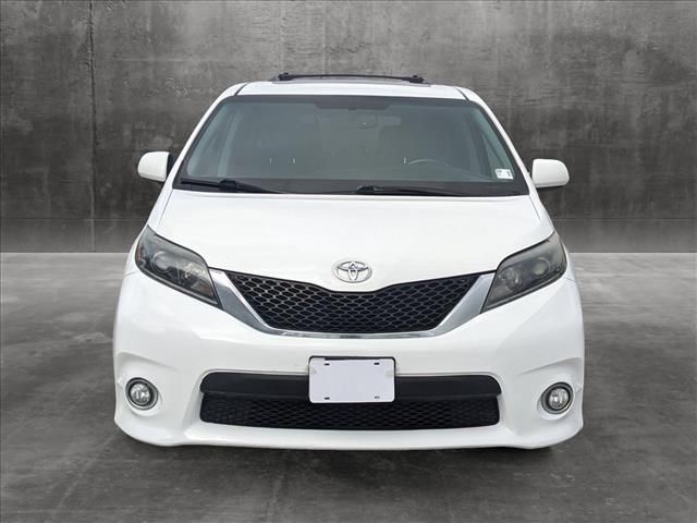 2015 Toyota Sienna SE Premium