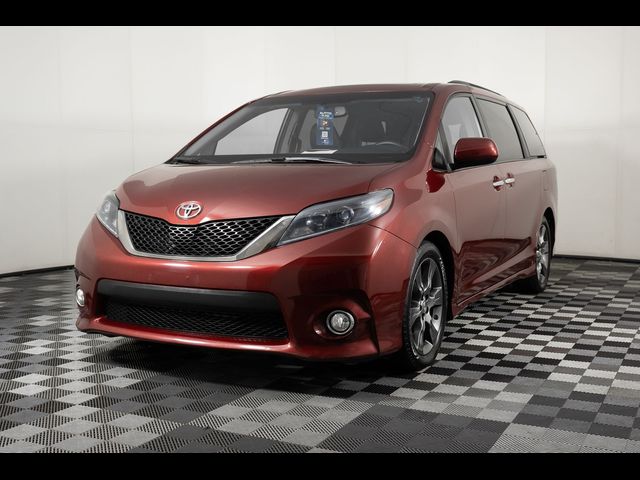 2015 Toyota Sienna SE Premium