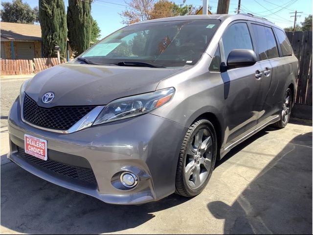 2015 Toyota Sienna SE Premium