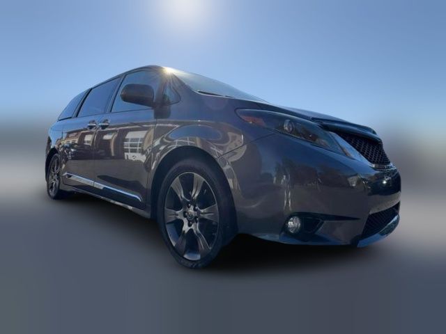 2015 Toyota Sienna SE Premium