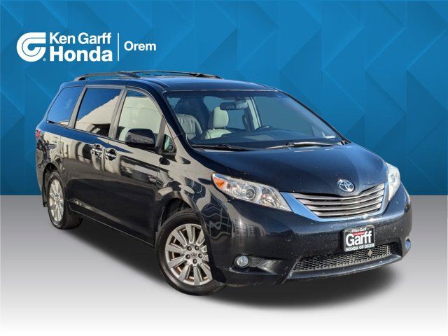 2015 Toyota Sienna 