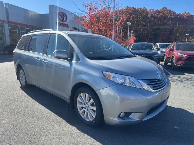 2015 Toyota Sienna 