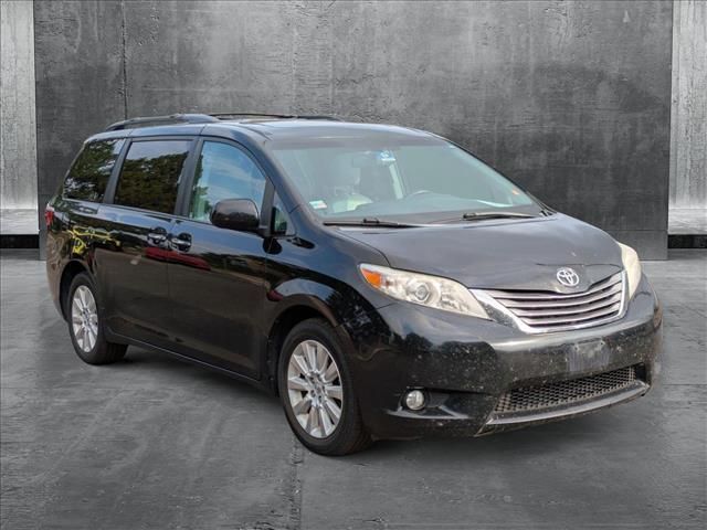 2015 Toyota Sienna XLE Premium
