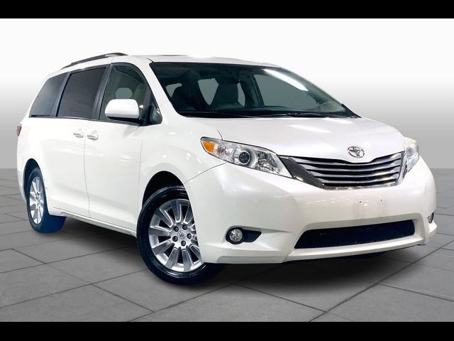 2015 Toyota Sienna XLE