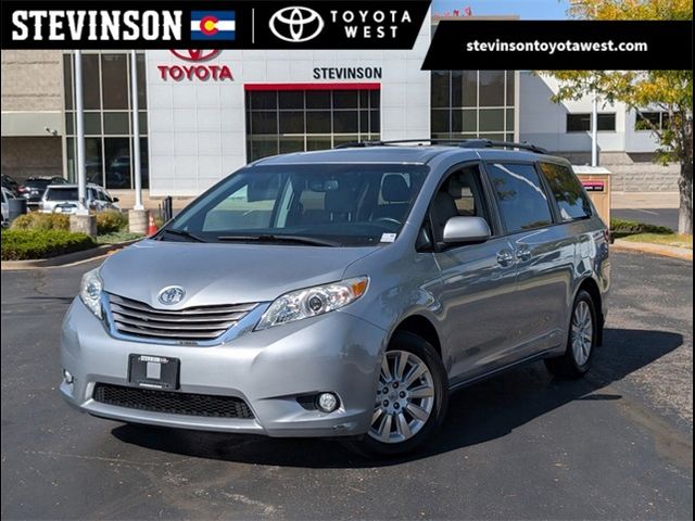 2015 Toyota Sienna 