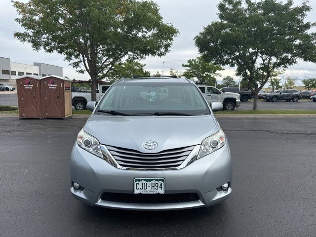 2015 Toyota Sienna 