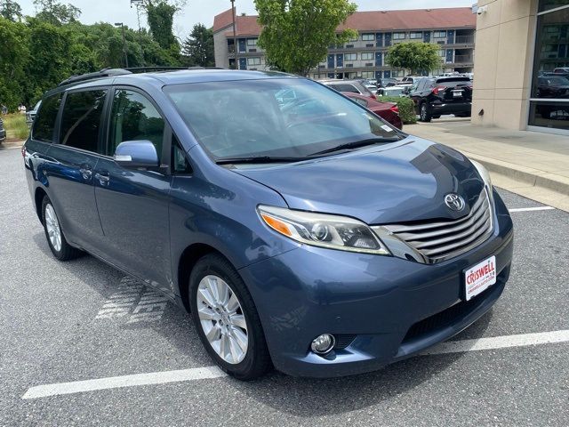 2015 Toyota Sienna 