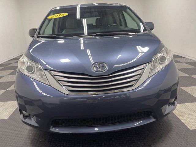 2015 Toyota Sienna XLE