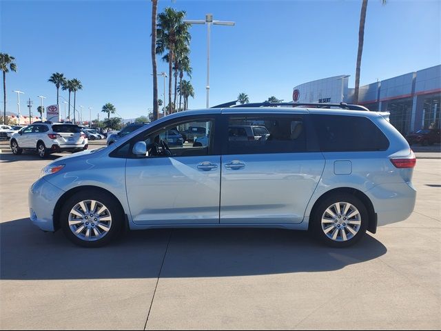 2015 Toyota Sienna XLE