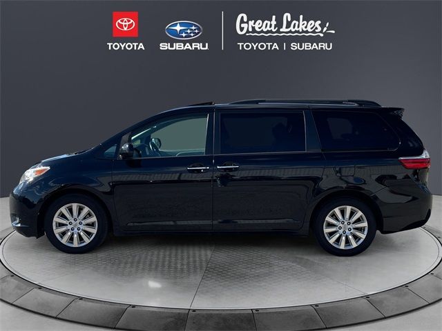 2015 Toyota Sienna 