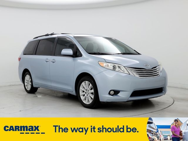 2015 Toyota Sienna XLE