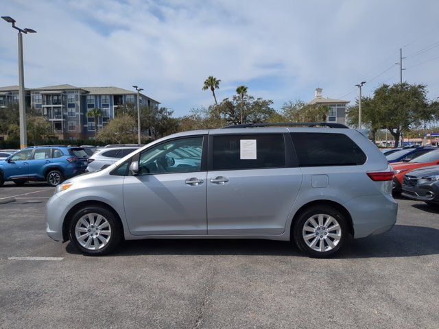 2015 Toyota Sienna XLE