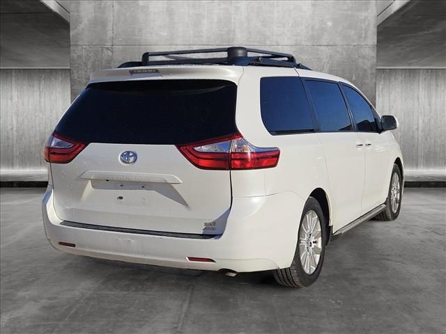 2015 Toyota Sienna XLE