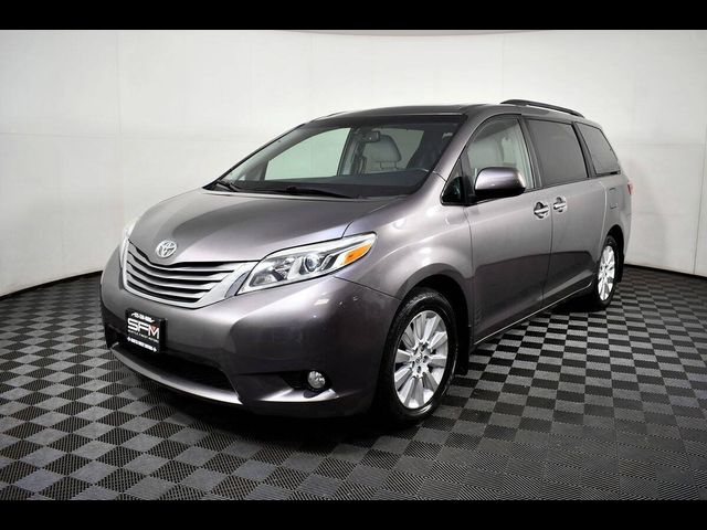 2015 Toyota Sienna XLE