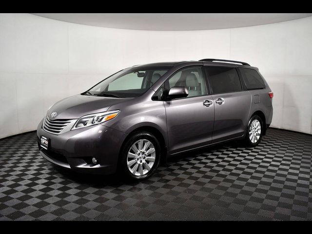 2015 Toyota Sienna XLE