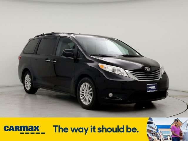 2015 Toyota Sienna XLE