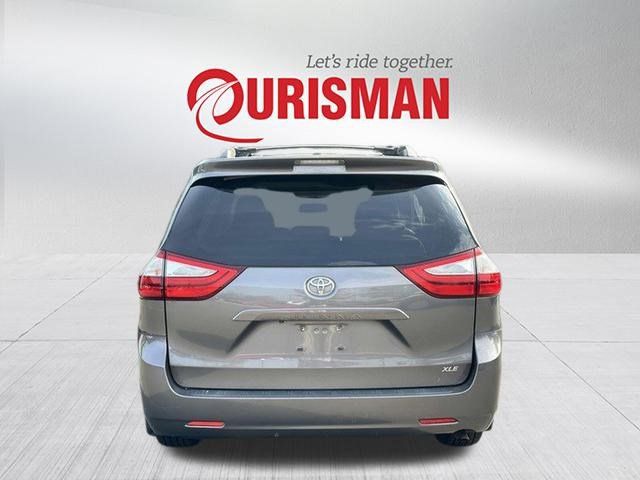 2015 Toyota Sienna XLE