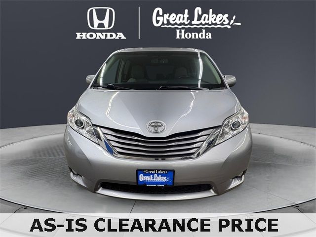 2015 Toyota Sienna 