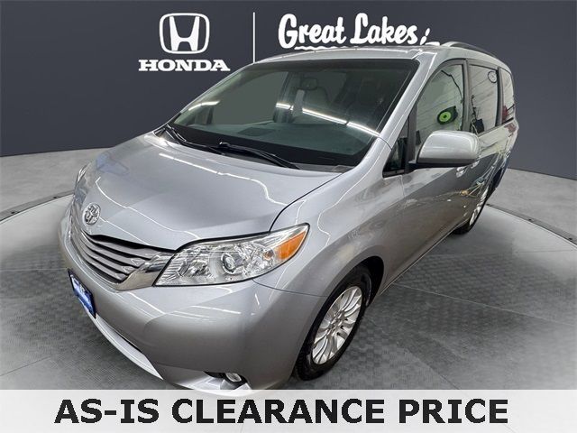 2015 Toyota Sienna 