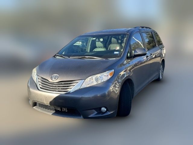 2015 Toyota Sienna XLE