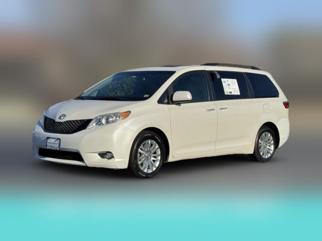 2015 Toyota Sienna XLE